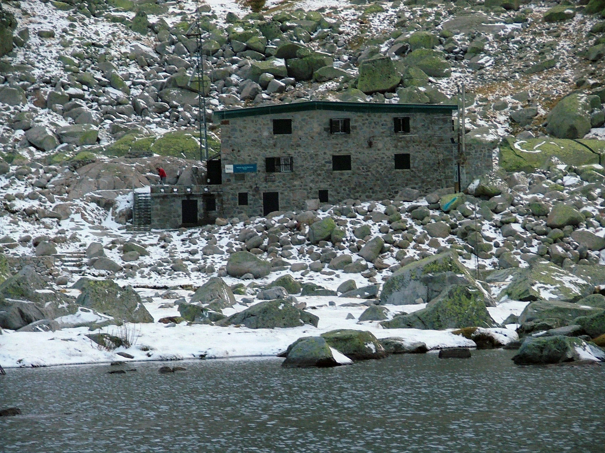 Refugio Laguna Grande de Gredos